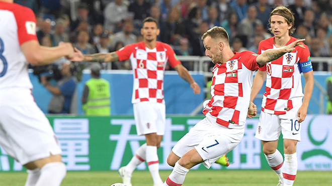 Argentina khao khát hàng tiền vệ như Croatia ảnh 1
